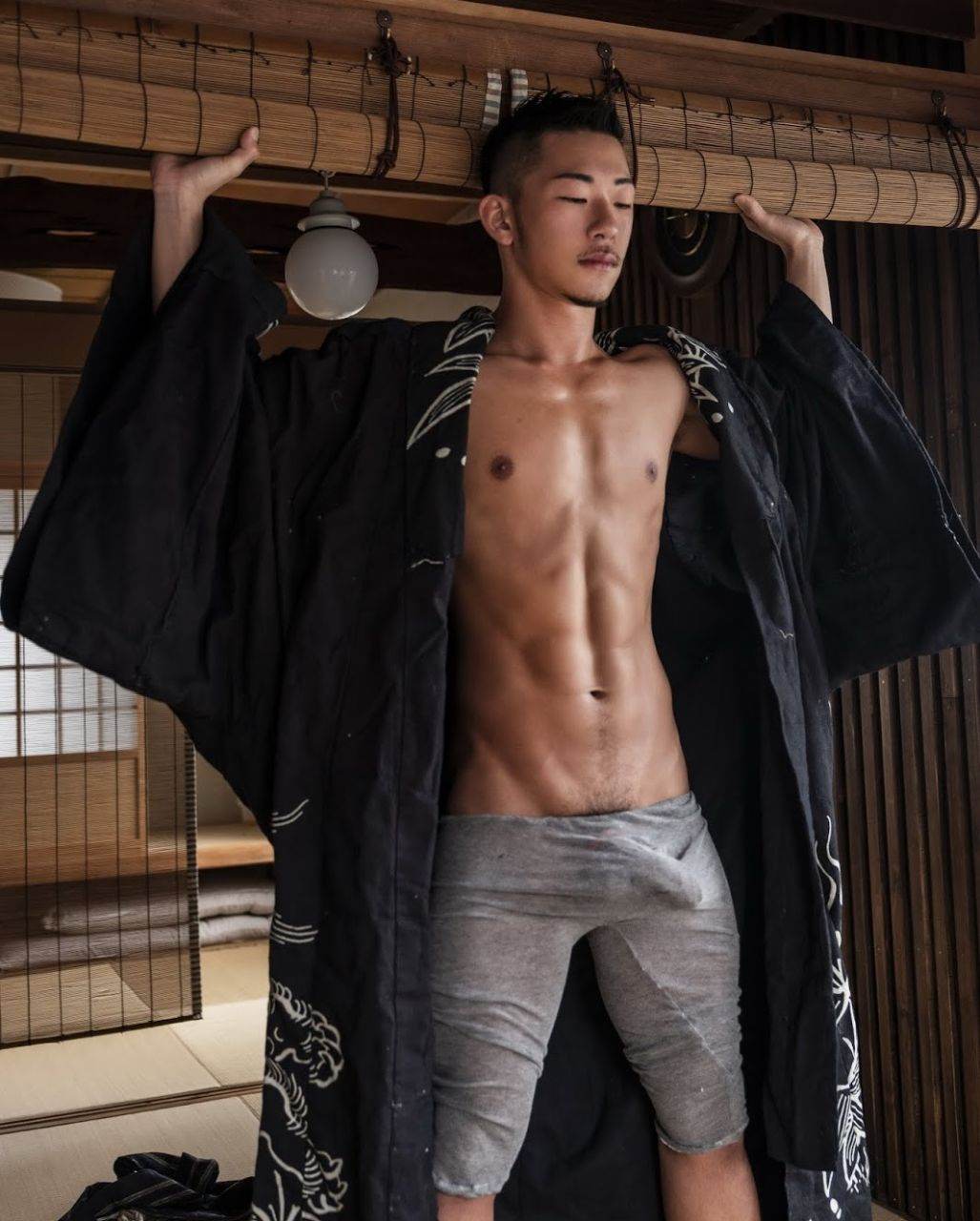 หนุ่มหล่อขึ้นปก 863.10