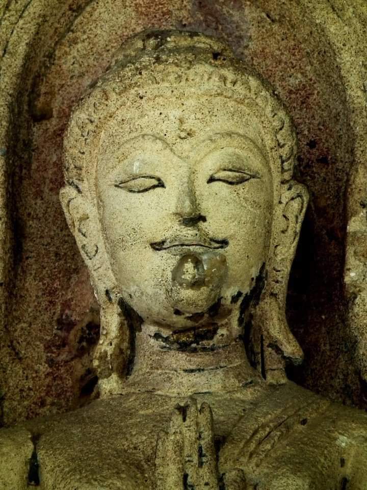 THAILAND 🇹🇭 | Early Ayutthaya period stucco at Wat Lai temple, Lopburi province