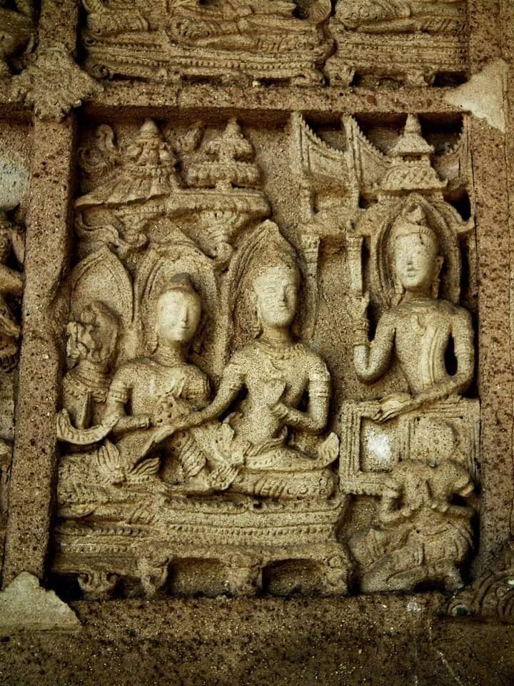 THAILAND 🇹🇭 | Early Ayutthaya period stucco at Wat Lai temple, Lopburi province