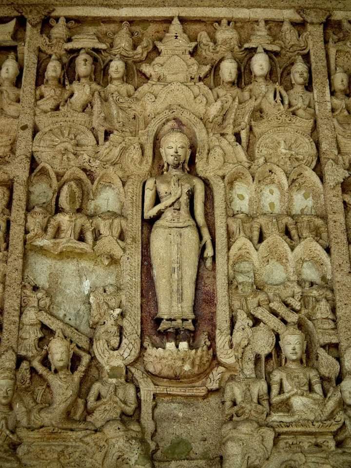 THAILAND 🇹🇭 | Early Ayutthaya period stucco at Wat Lai temple, Lopburi province