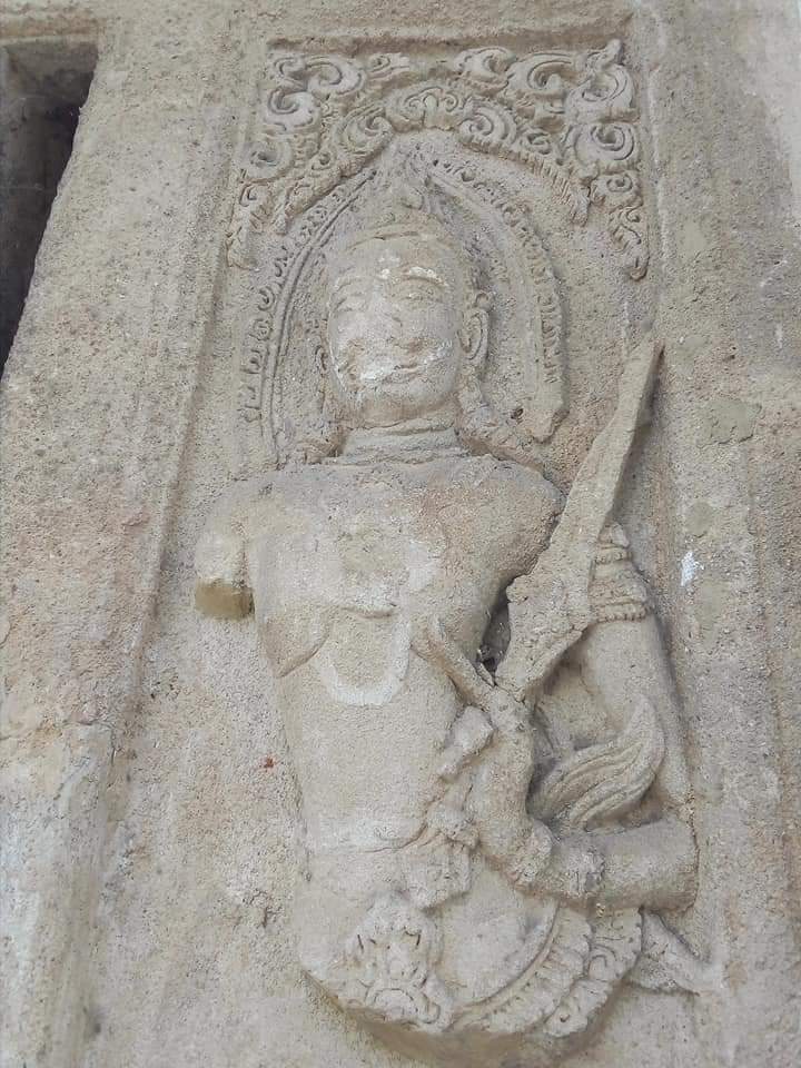 THAILAND 🇹🇭 | Early Ayutthaya period stucco at Wat Lai temple, Lopburi province