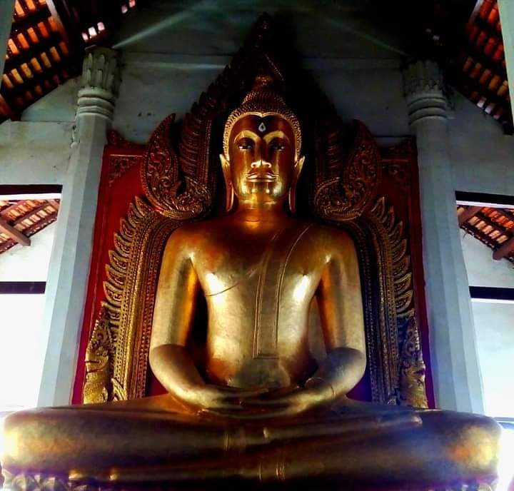 THAILAND 🇹🇭 | Early Ayutthaya period stucco at Wat Lai temple, Lopburi province