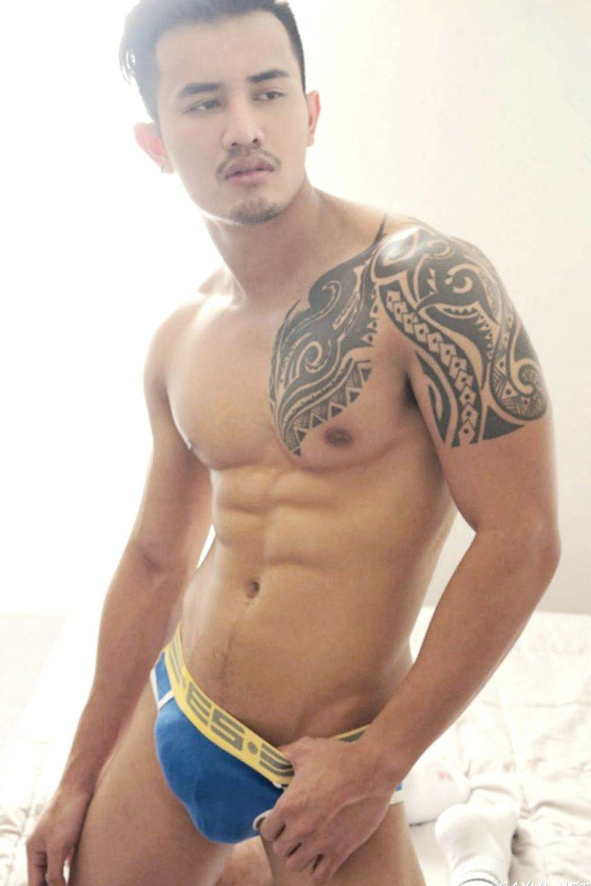 Here Coming. รายไหนรายนั้นก็ต้องโดน