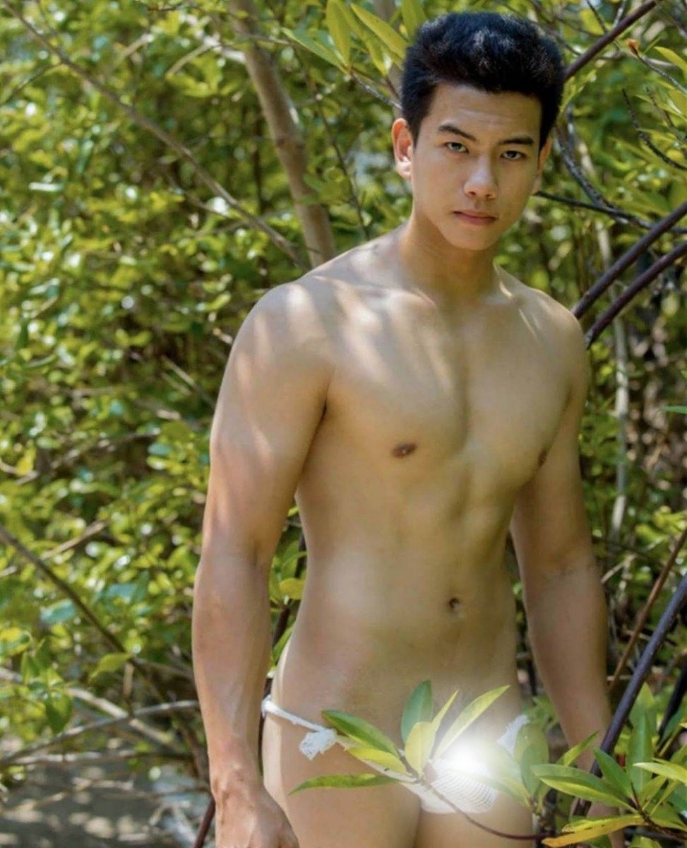 หนุ่มหล่อขึ้นปก 864.11