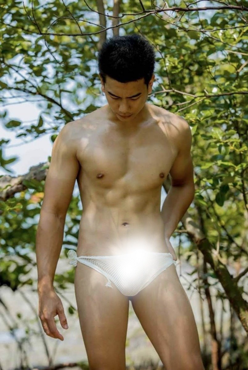 หนุ่มหล่อขึ้นปก 864.11
