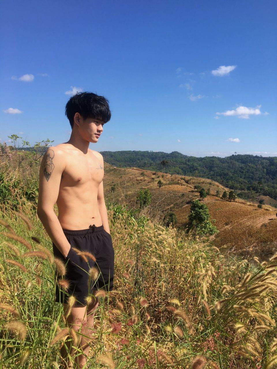 ดาราหนุ่มหล่อเมืองปลาทู