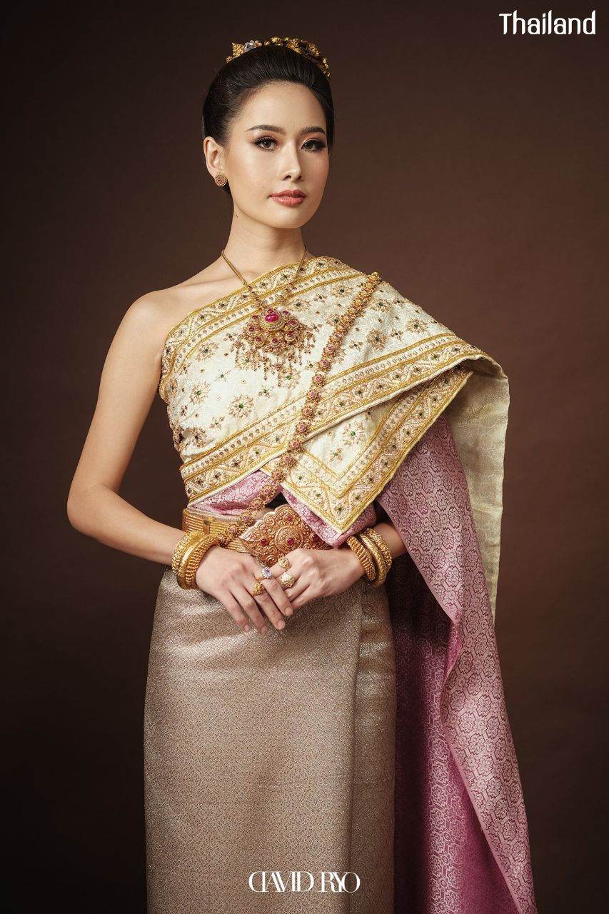 THAILAND 🇹🇭 | SAKUNJAN Lanna Bridal Collection 2020. เครื่องแต่งกายแบบล้านนา