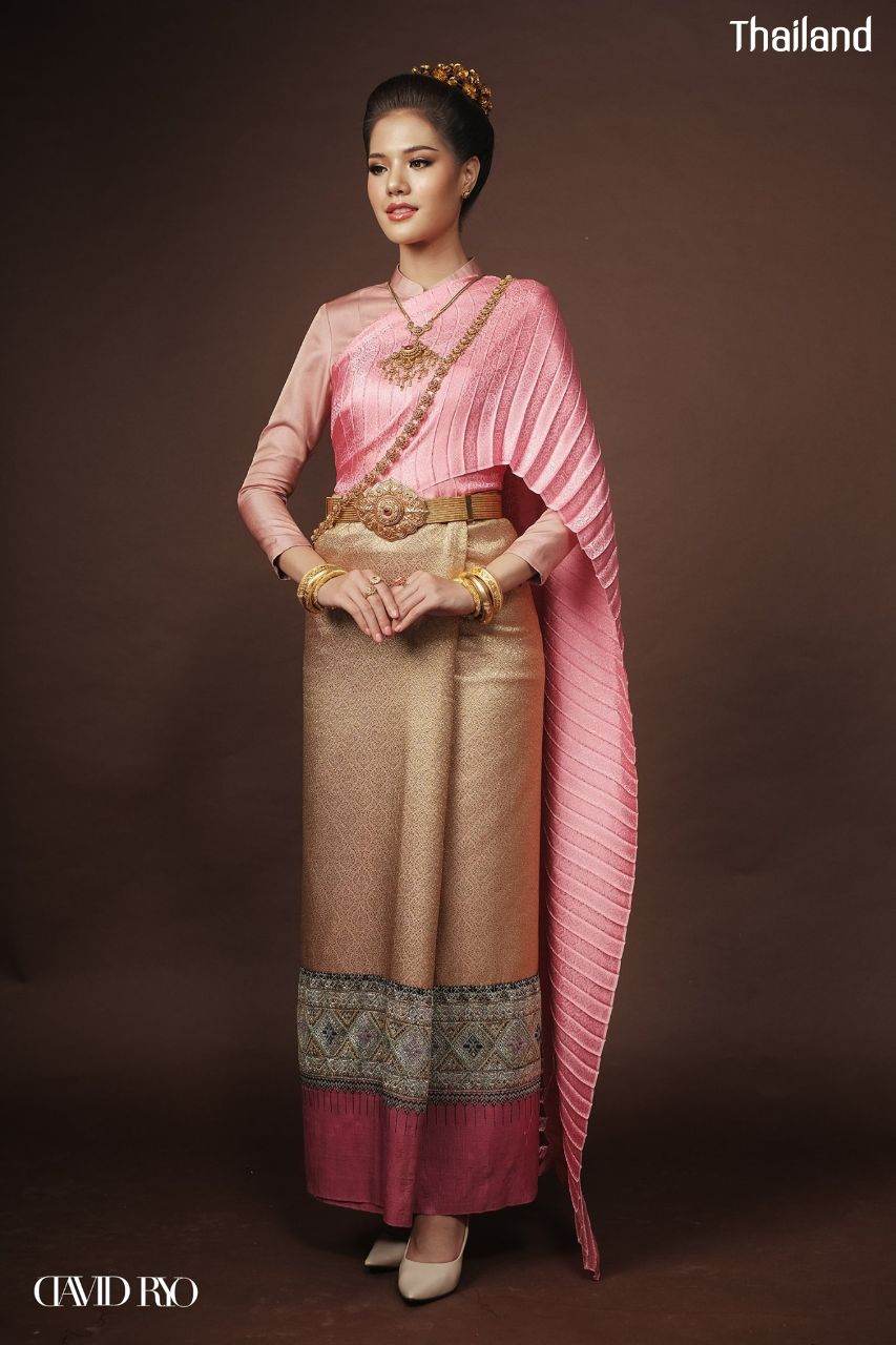THAILAND 🇹🇭 | SAKUNJAN Lanna Bridal Collection 2020. เครื่องแต่งกายแบบล้านนา