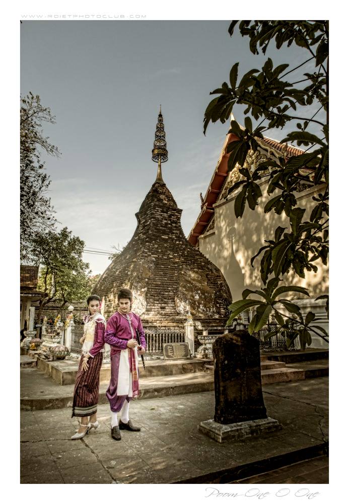 Thailand ðđð | Isan traditional costume - āļāļļāļāļāļĩāļŠāļēāļāļāļąāļāļŦāļ§āļąāļāļĢāđāļāļĒāđāļāđāļ