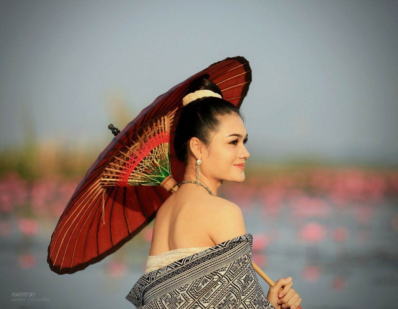 THAILAND 🇹🇭 | Isan traditional costume @ ทะเลบัวแดง อุดรธานี