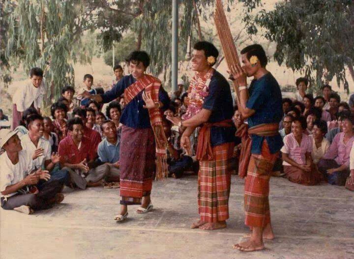 THAILAND 🇹🇭 | Isan traditional costume การแต่งกายภาคอีสาน