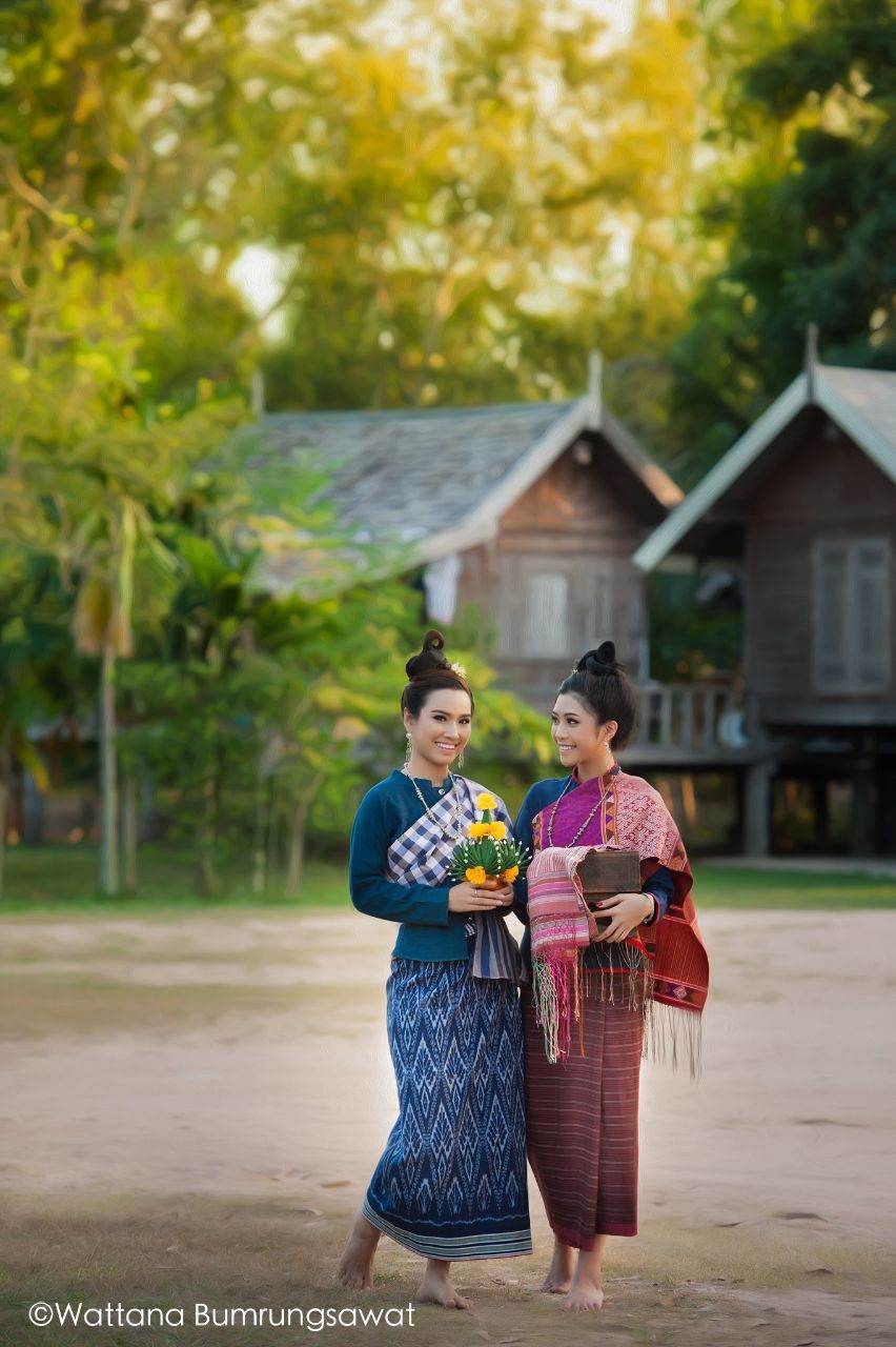THAILAND 🇹🇭 | Isan traditional costume - การแต่งกายภาคอีสาน