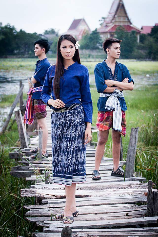 THAILAND 🇹🇭 | Isan traditional costume - การแต่งกายภาคอีสาน @ สะพานไม้แกดำ มหาสารคาม
