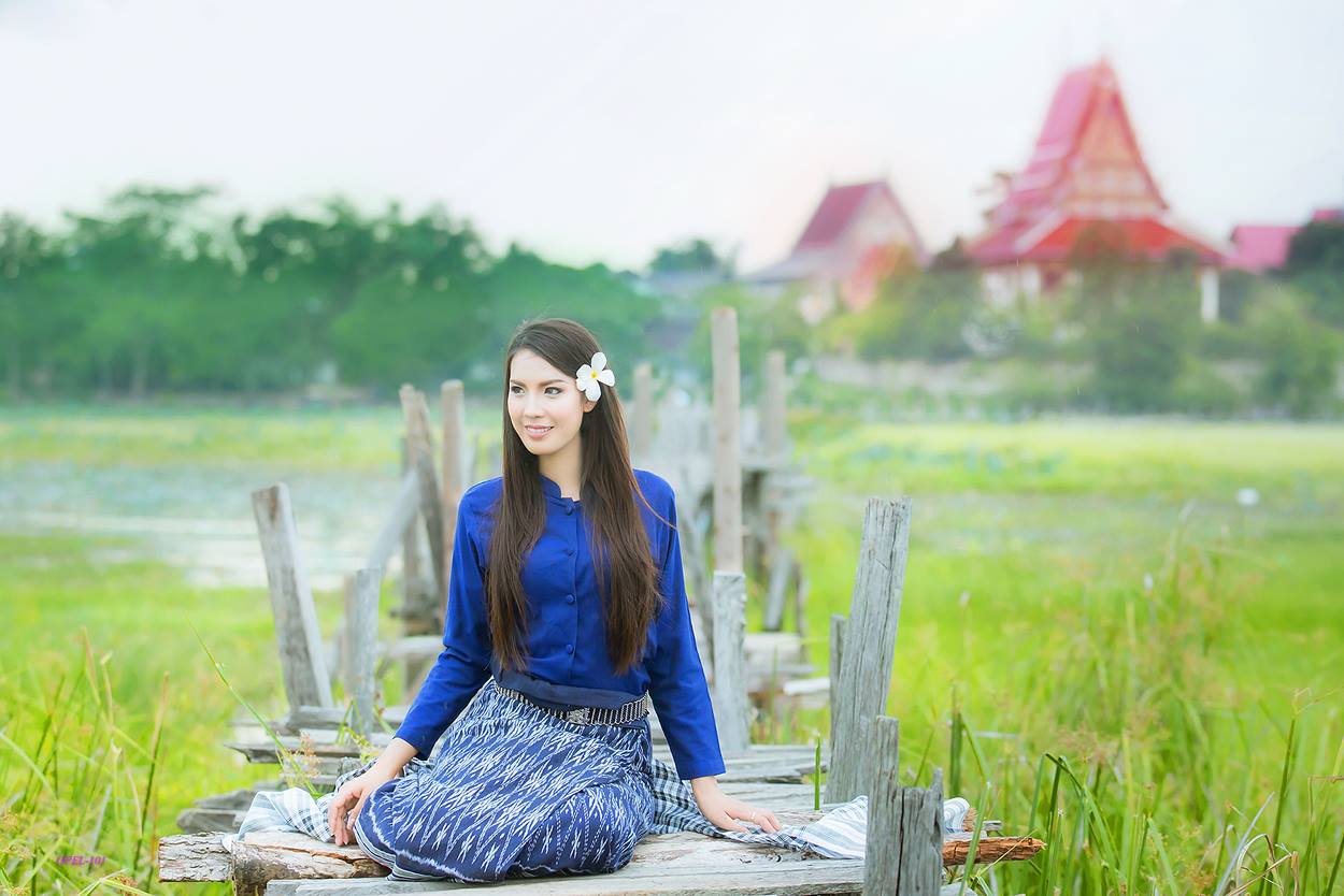 THAILAND 🇹🇭 | Isan traditional costume - การแต่งกายภาคอีสาน @ สะพานไม้แกดำ มหาสารคาม
