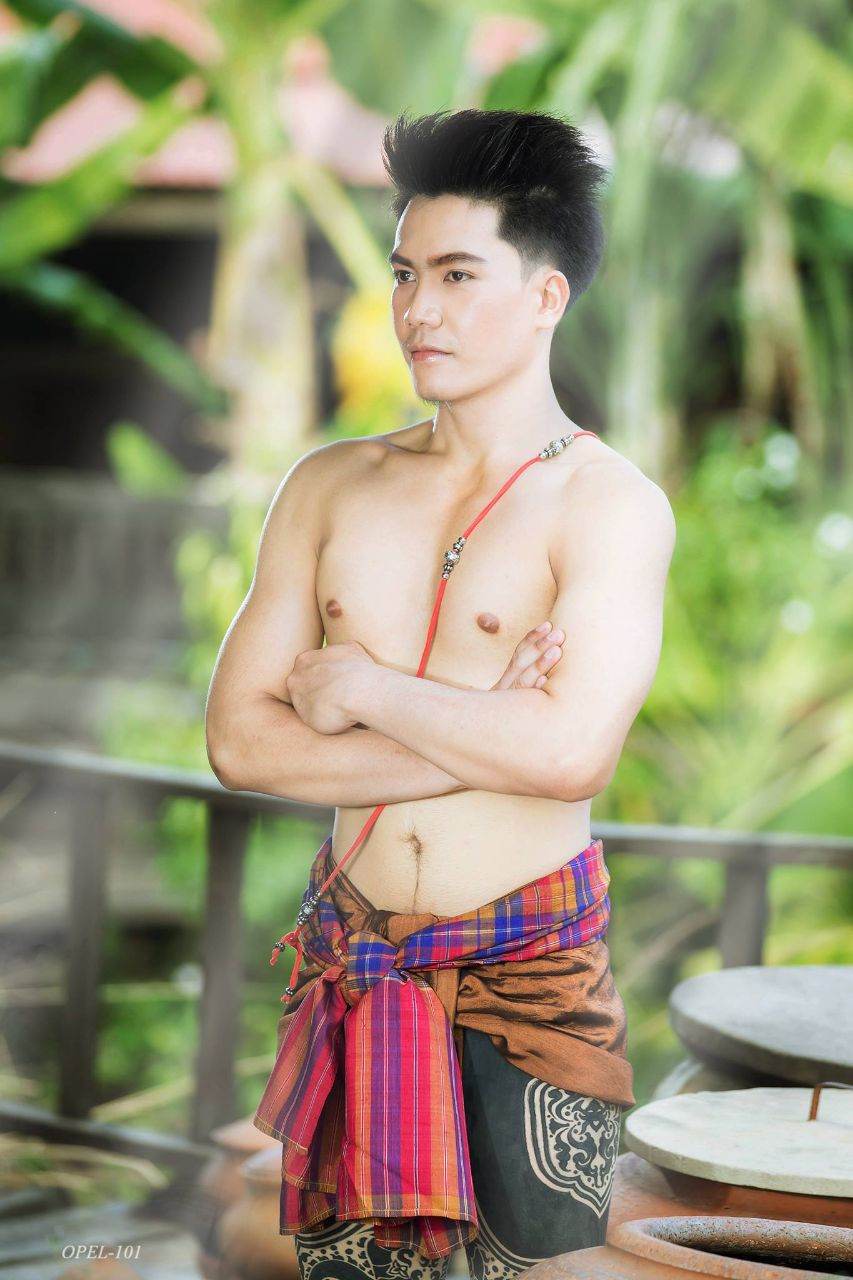THAILAND 🇹🇭 | Isan traditional costume - การแต่งกายภาคอีสาน✨