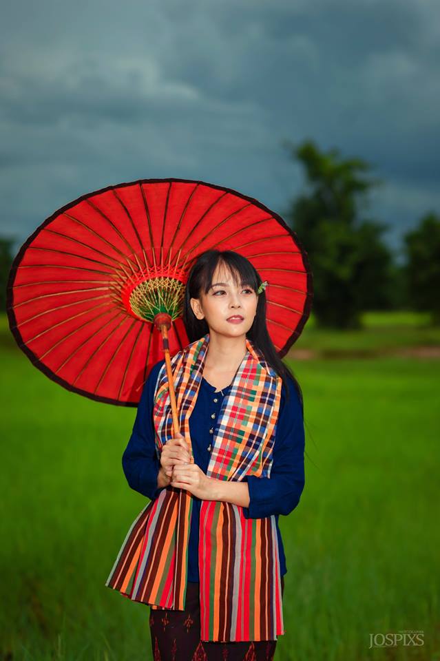 THAILAND 🇹🇭 | Isan traditional costume - การแต่งกายภาคอีสาน