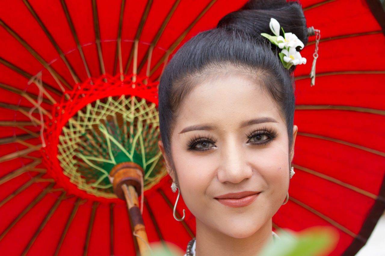 THAILAND 🇹🇭 | Isan traditional costume - การแต่งกายภาคอีสาน