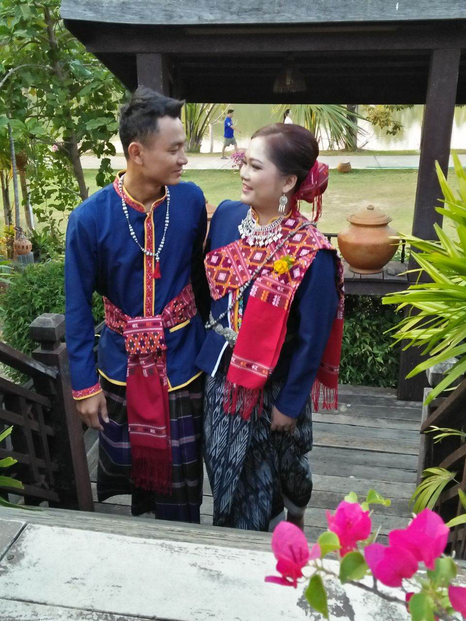 THAILAND 🇹🇭 | Isan traditional costume - การแต่งกายภาคอีสาน