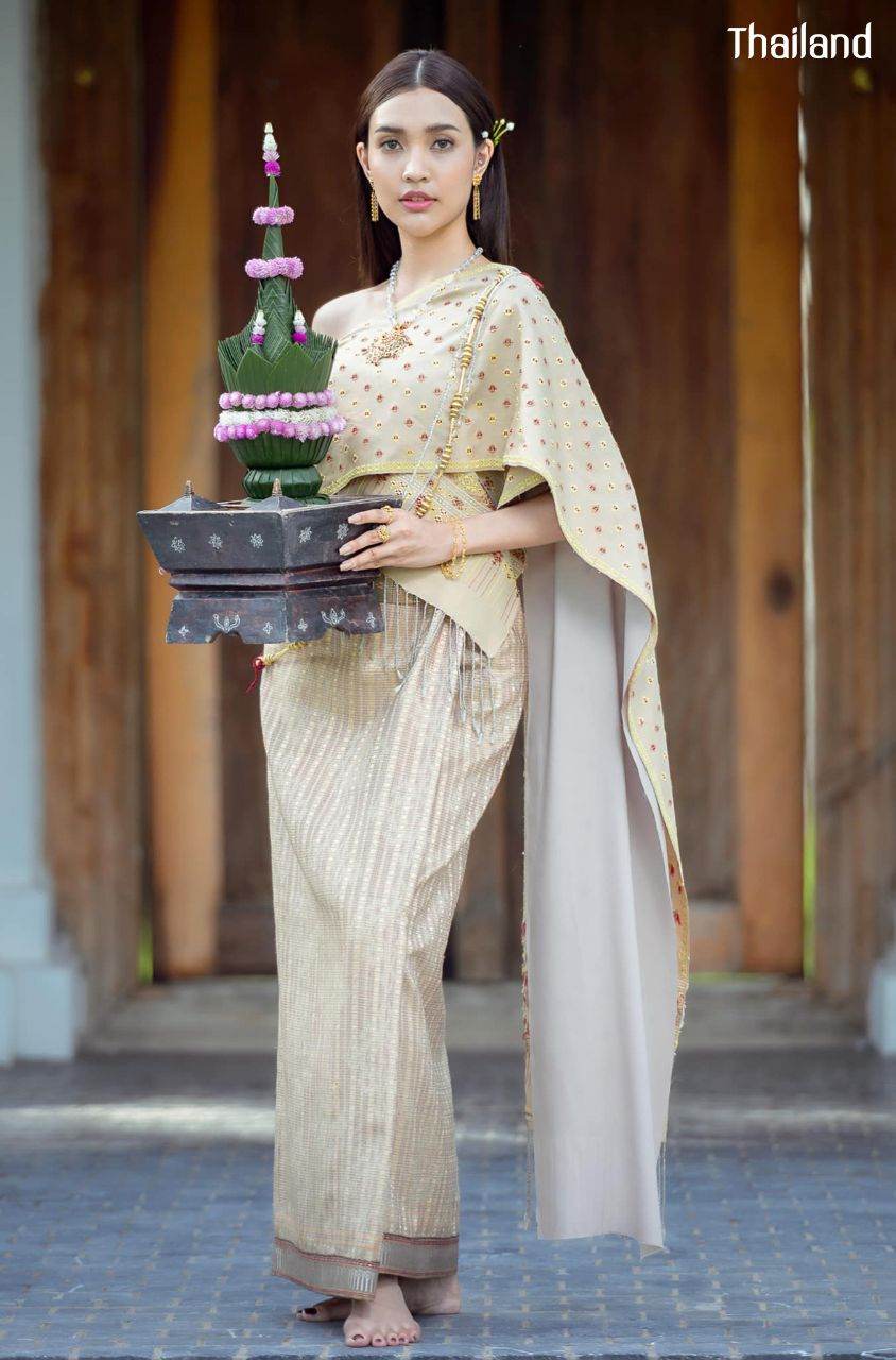 THAILAND 🇹🇭 | Isan traditional costume - การแต่งกายภาคอีสาน