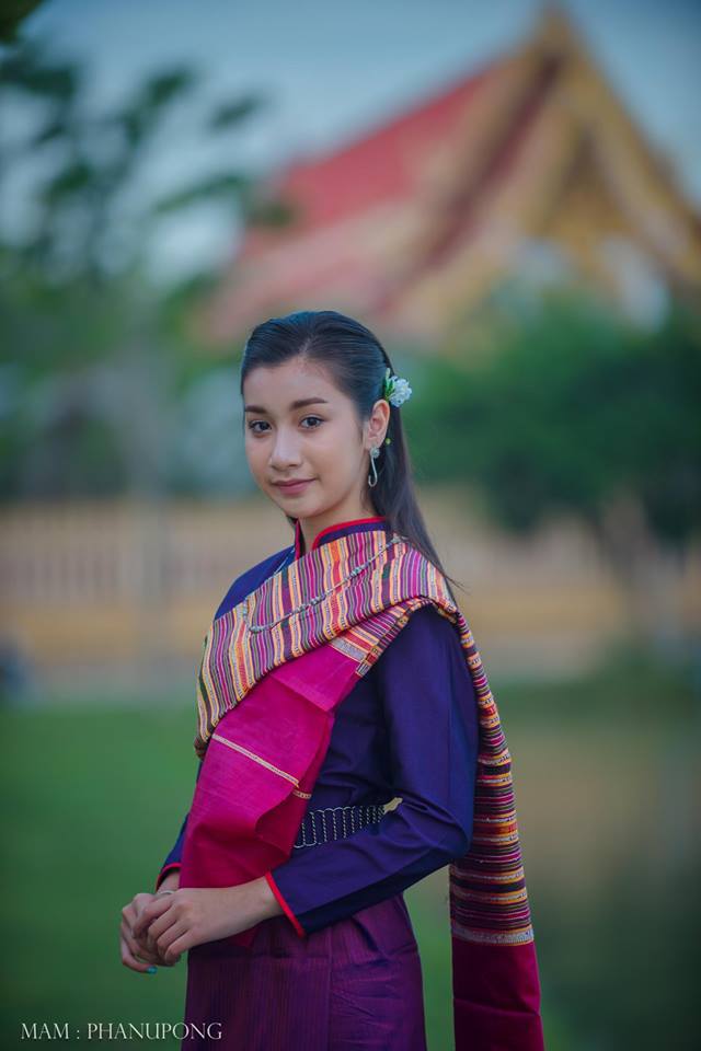 THAILAND 🇹🇭 | Isan traditional costume - ชุดอีสาน, การแต่งกายภาคอีสาน