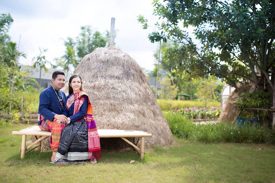 THAILAND 🇹🇭 | Isan traditional costume - ชุดอีสาน, การแต่งกายภาคอีสาน