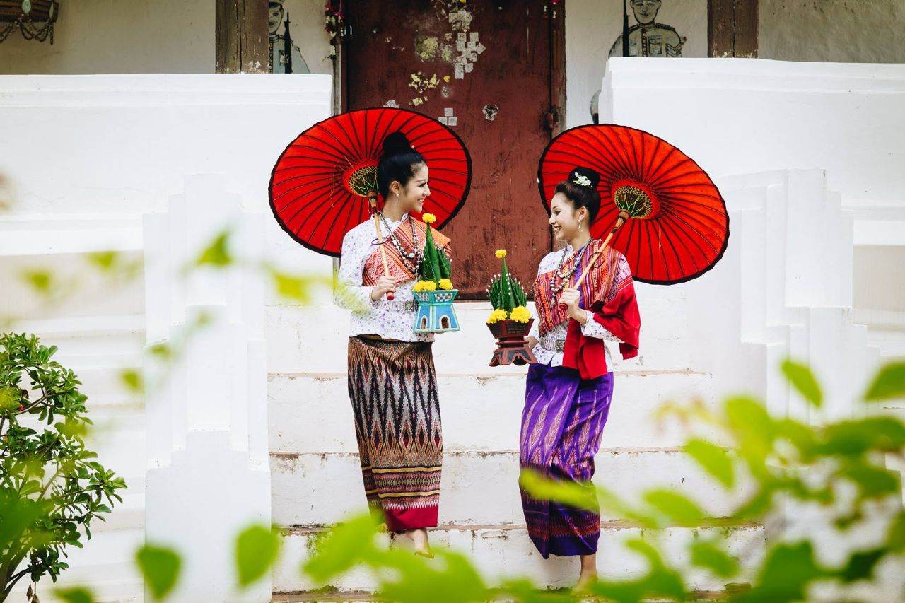 THAILAND 🇹🇭 | Isan traditional costume - ชุดอีสาน, การแต่งกายภาคอีสาน