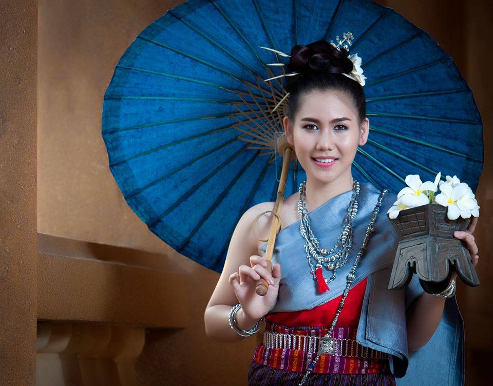 THAILAND 🇹🇭 | Isan traditional costume - ชุดอีสาน, การแต่งกายภาคอีสาน