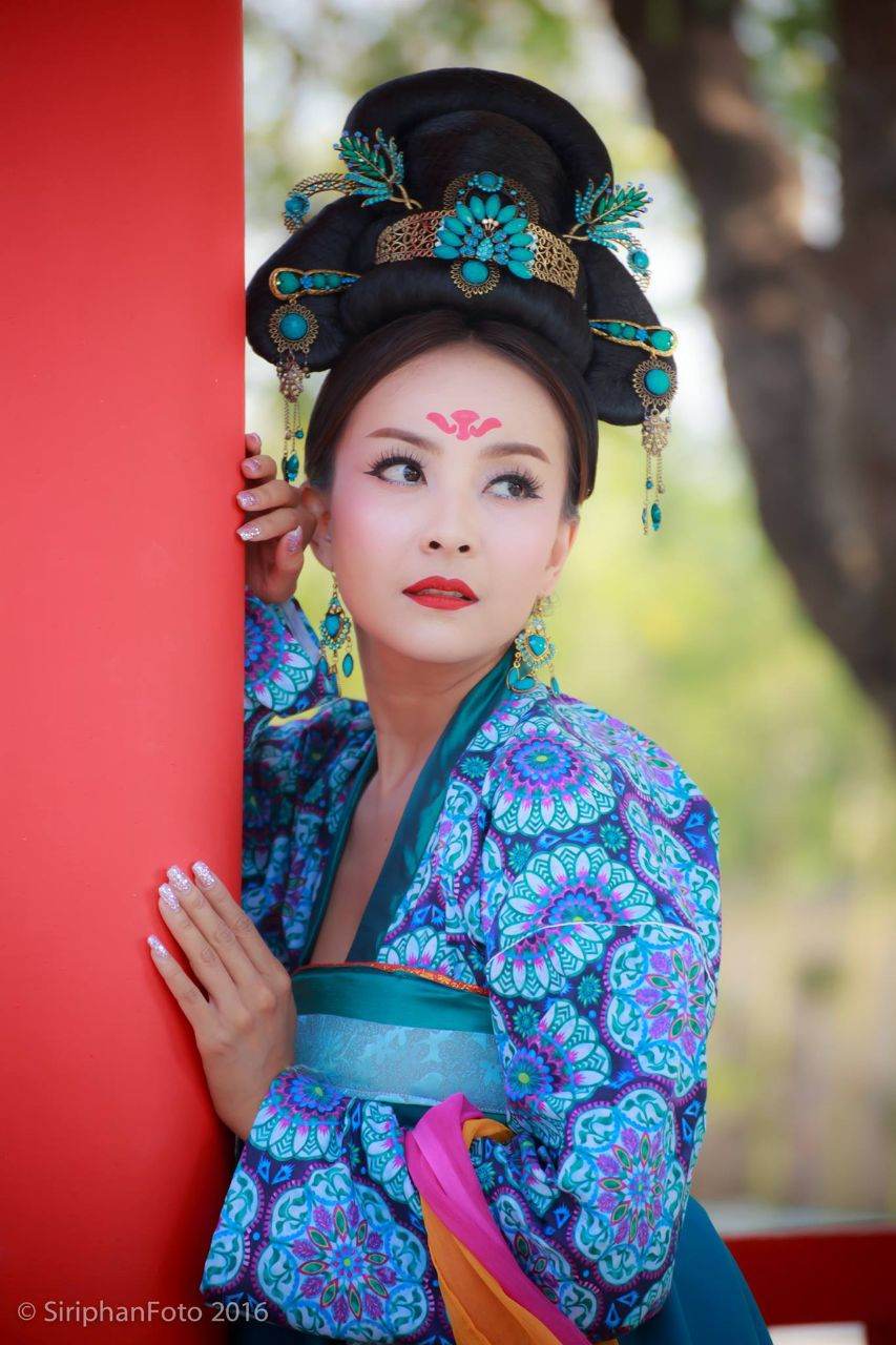 Tang Dynasty clothing - 唐代 齐胸襦裙