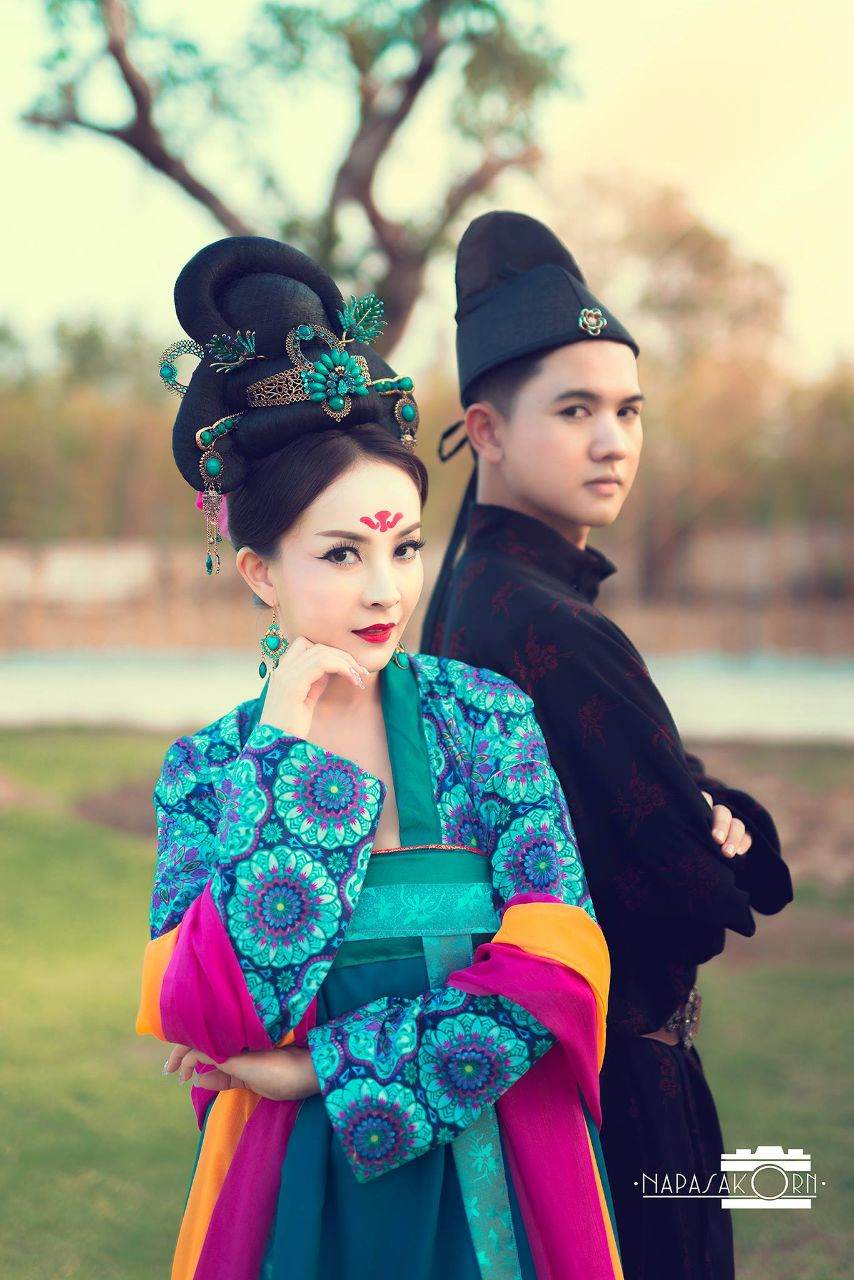Tang Dynasty clothing - 唐代 齐胸襦裙