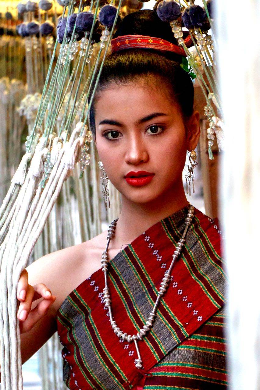 THAILAND 🇹🇭 | ชุดพื้นเมืองอีสาน🌹 Isan traditional outfit at Wang Nam Mok Homestay, Nongkhai province