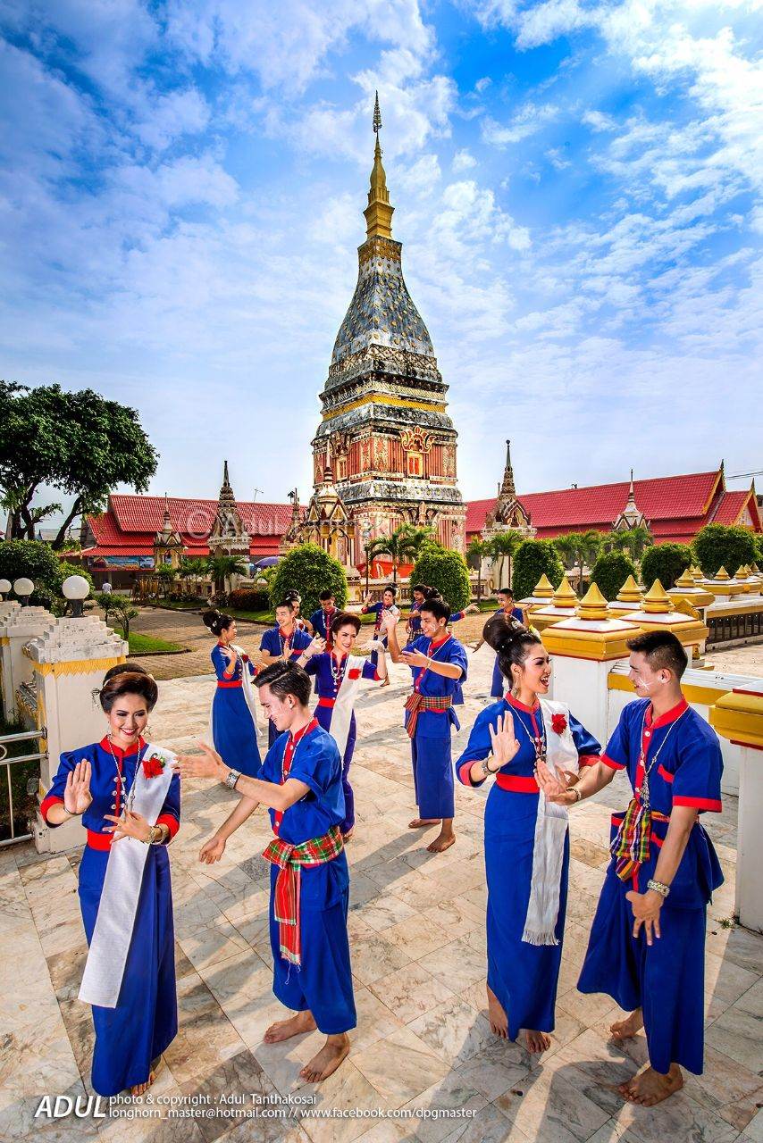 THAILAND 🇹🇭 | ฟ้อนภูไทเรณูนคร, Phu thai dance, Nakhon phanom province
