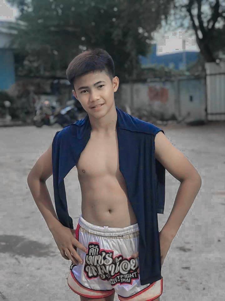 ดีต่อใจ#1437ละลานตา..นักมวยหล่อ