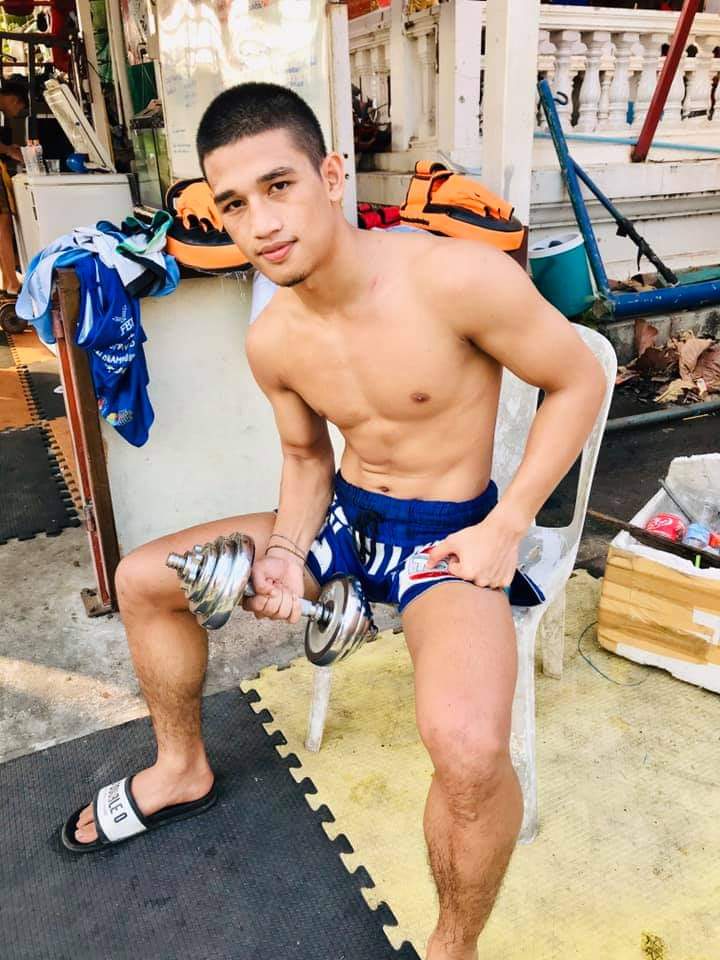 ดีต่อใจ#1437ละลานตา..นักมวยหล่อ