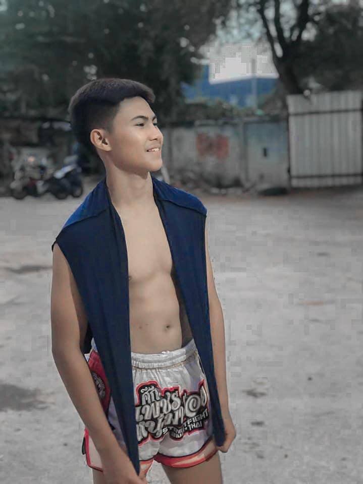 ดีต่อใจ#1437ละลานตา..นักมวยหล่อ