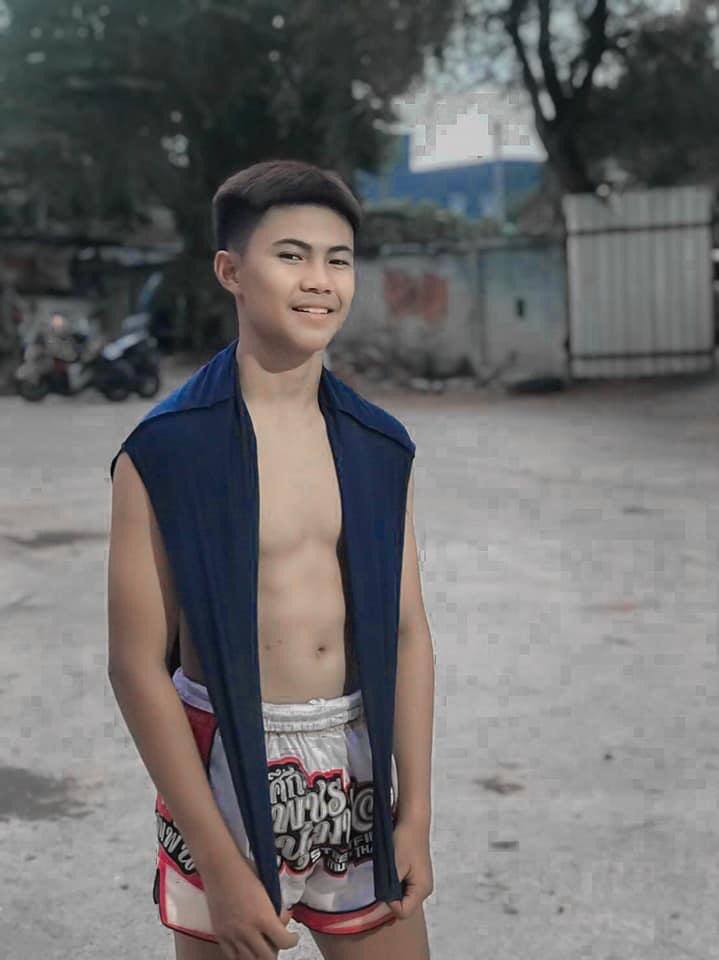 ดีต่อใจ#1437ละลานตา..นักมวยหล่อ