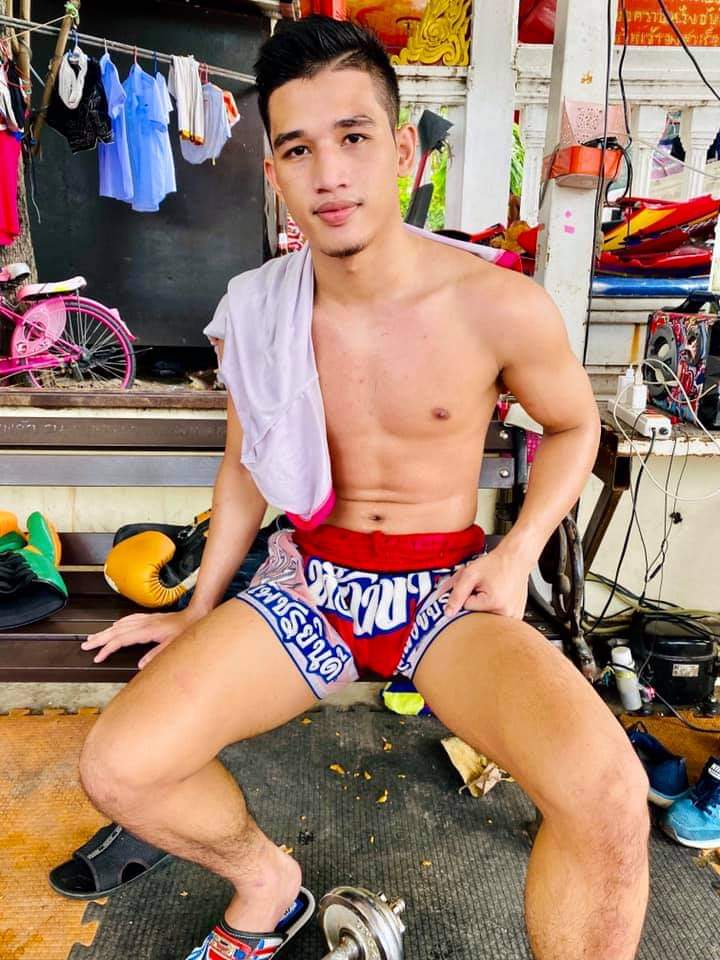 ดีต่อใจ#1437ละลานตา..นักมวยหล่อ