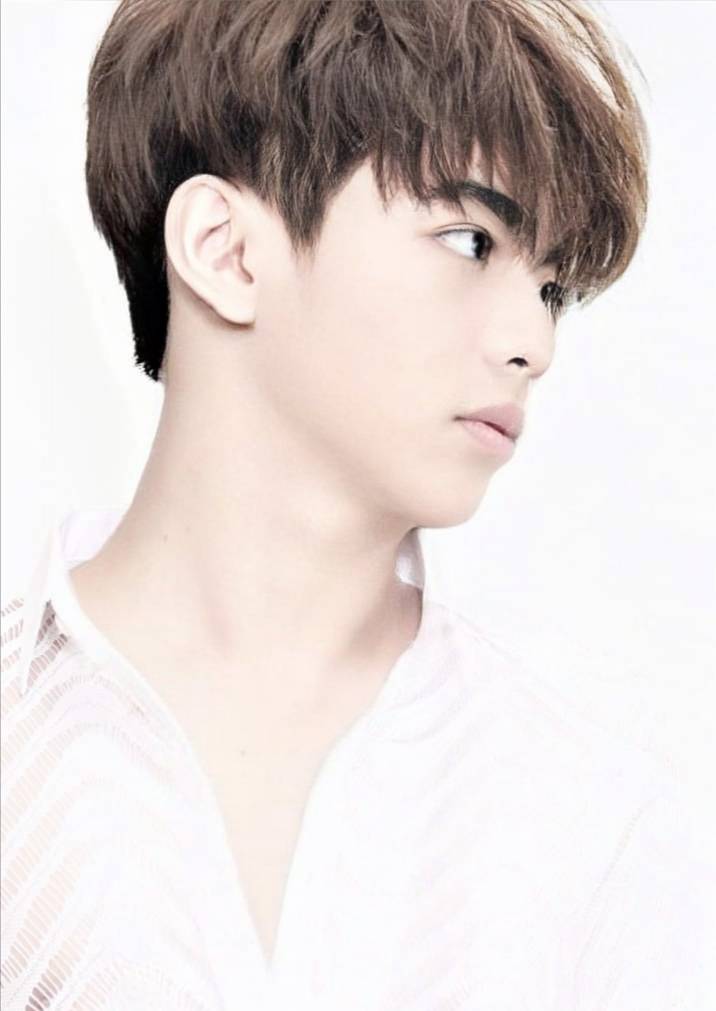 หล่อระดับไอดอลเกาหลี.. พระเอกซีรี่ย์ รักติดปีก