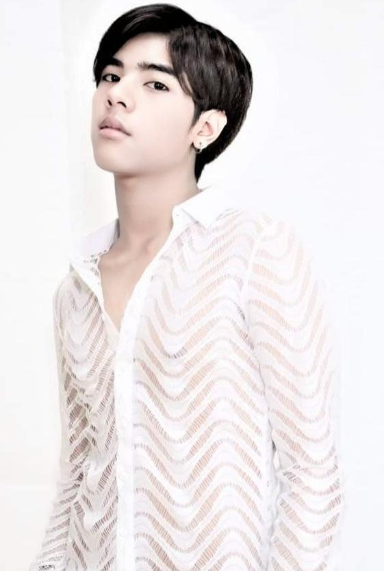 หล่อระดับไอดอลเกาหลี.. พระเอกซีรี่ย์ รักติดปีก