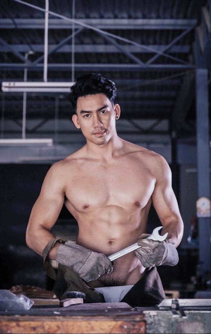 แว๊บ! มา สยิว...