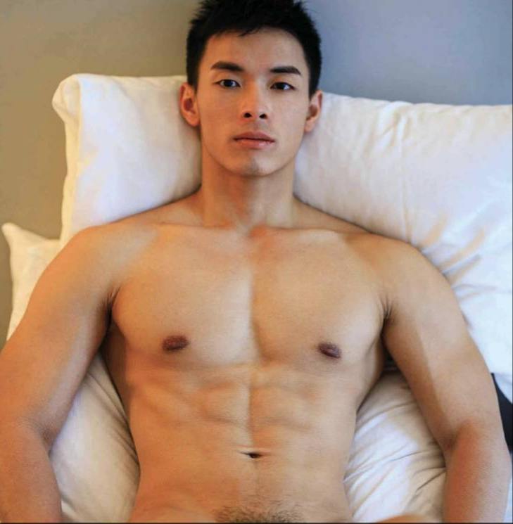ปากอ้าต้นขาขยับ ☆3