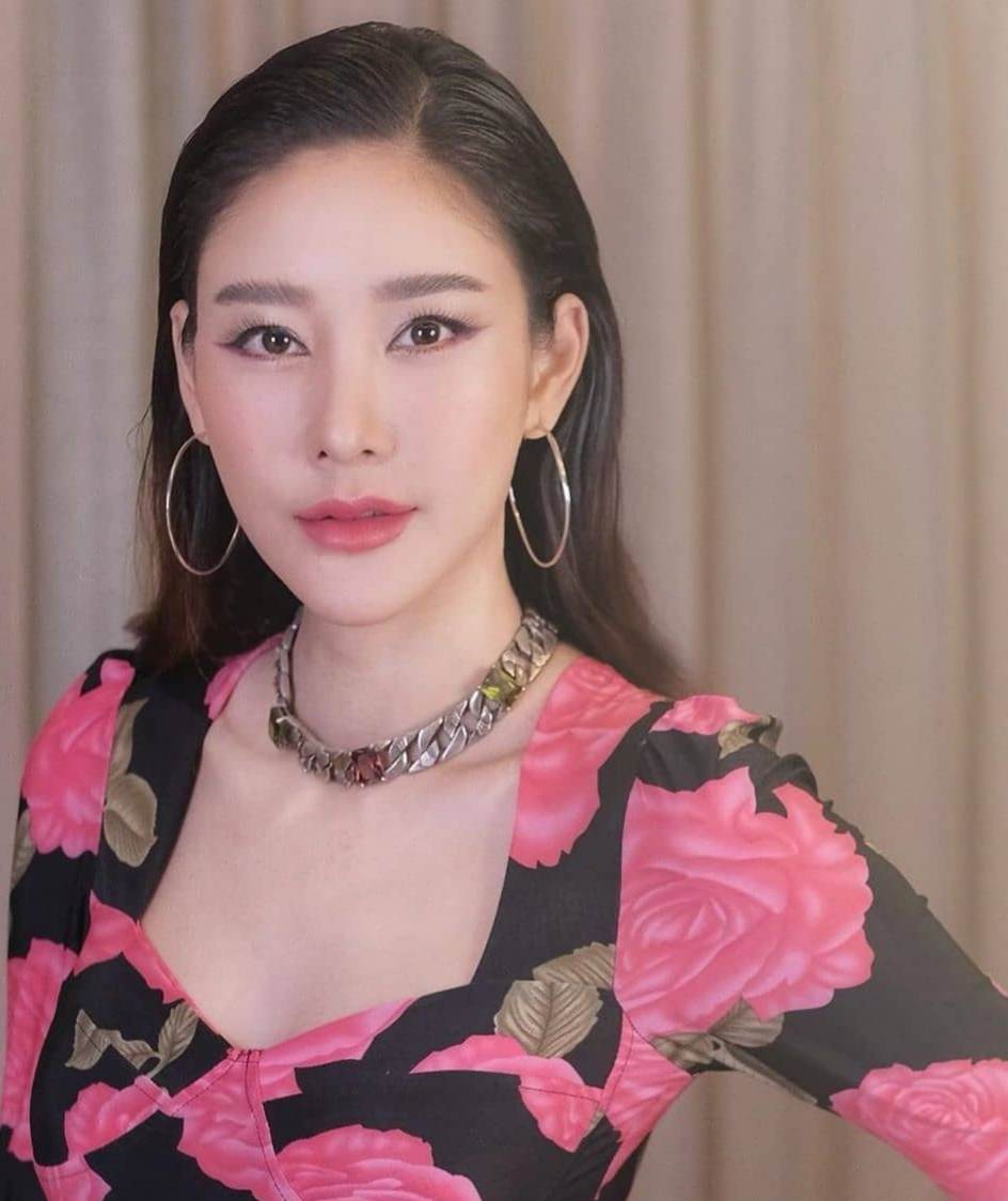 20นางเอกละคร"รักต่างวัย"ที่"นางเอกแก่กว่า"มี"เรื่องไหน"บ้างมาดูกัน