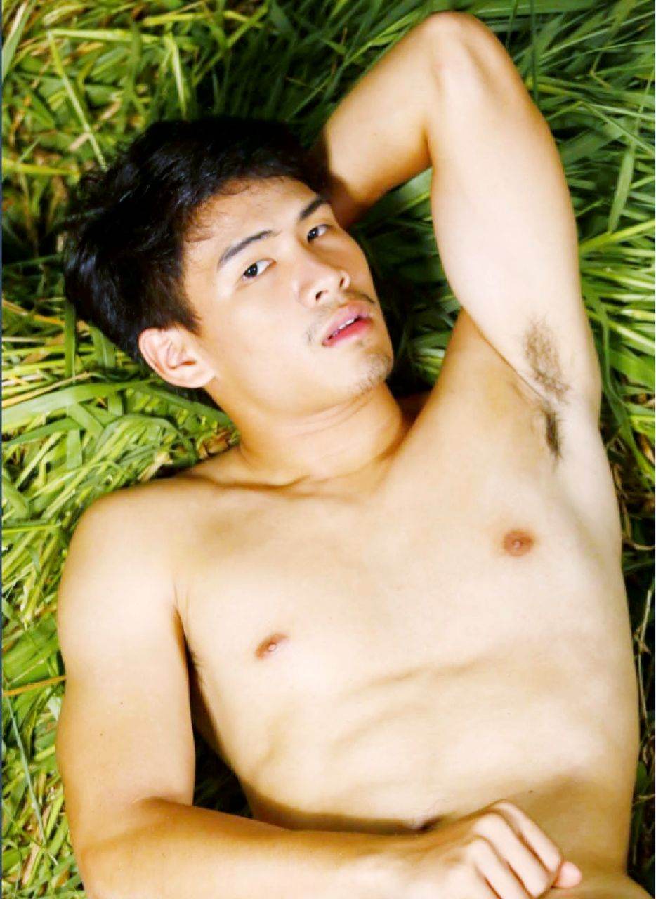 หล่อเปลือยร้อนแรง.อั๊พแร๊งก์Aให้เป็นแร๊งก์S.