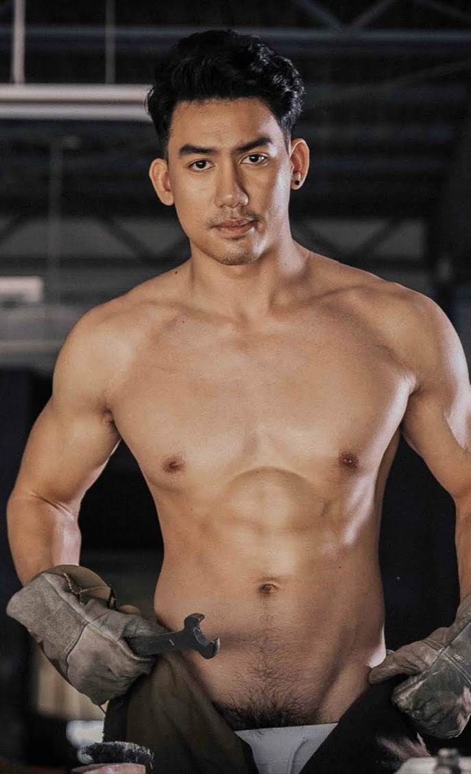 เฟิร์สท.สไตร๊ค์