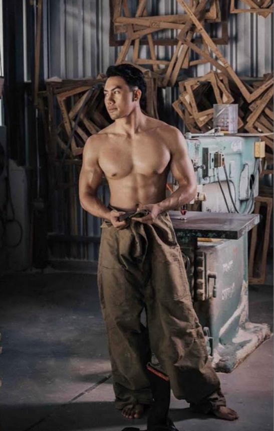 เฟิร์สท.สไตร๊ค์