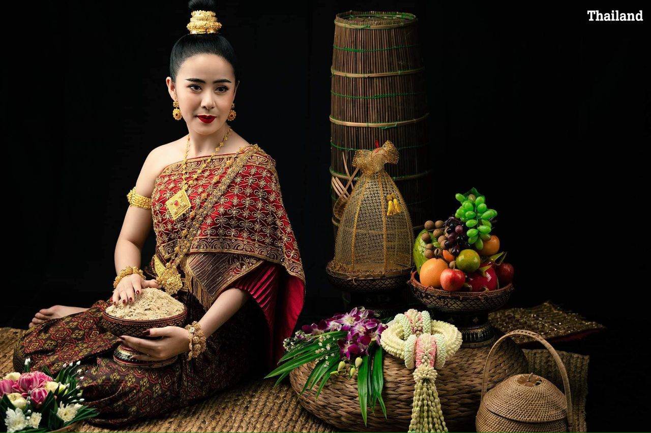 THAILAND 🇹🇭 | Thai traditional costume in Ayutthaya kingdom.