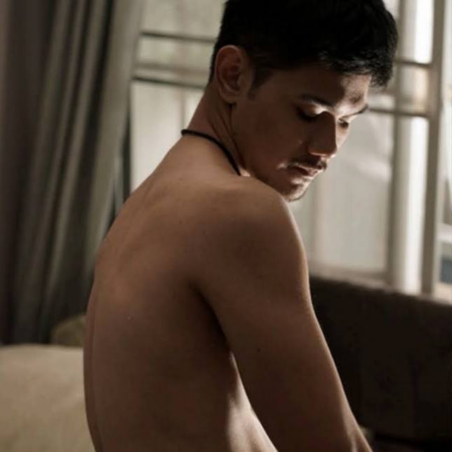 ความเหมือนในความจำ) ☆ครั้งแรกที่ผูกพันธ์จนแอบคบแอบมีสัมพันธ์จนเกินกว่าเพื่อน.