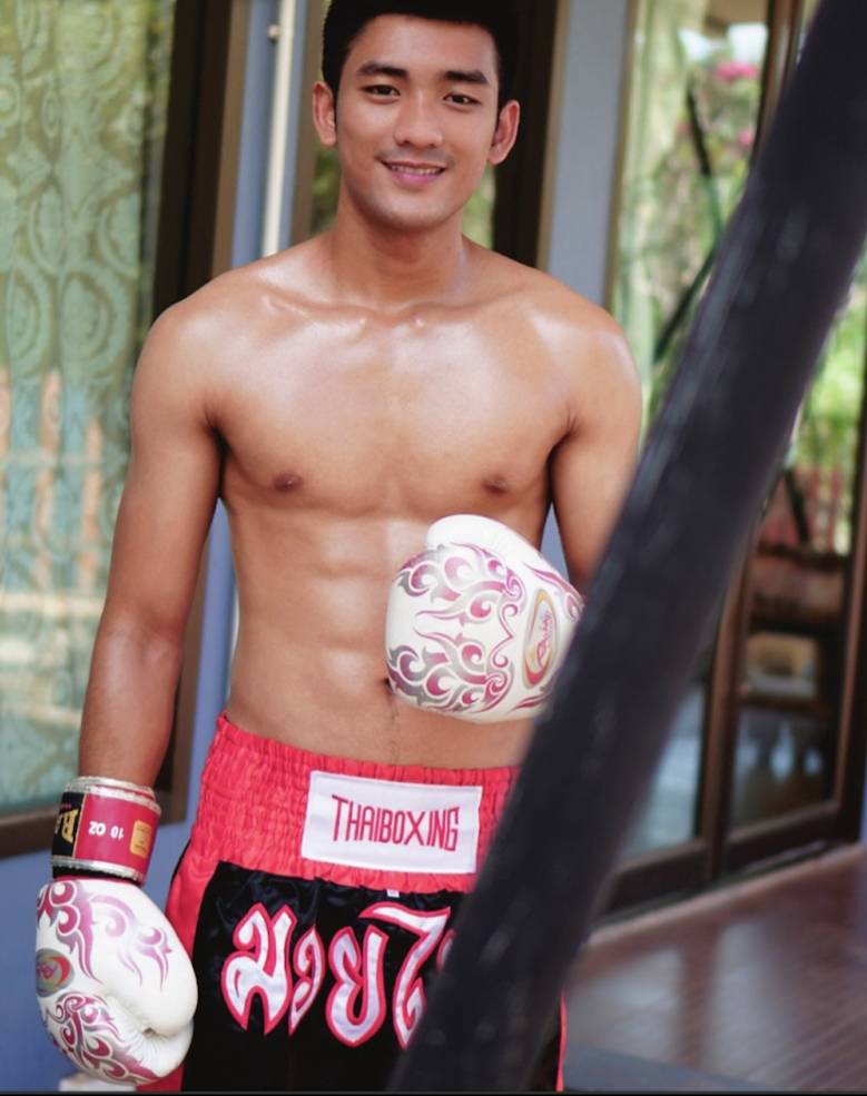 แม้ท่าทางภายนอกจะดูดีแค่ไหนหากแต่เมาสลบไสลเมื่อไหร่..โดน