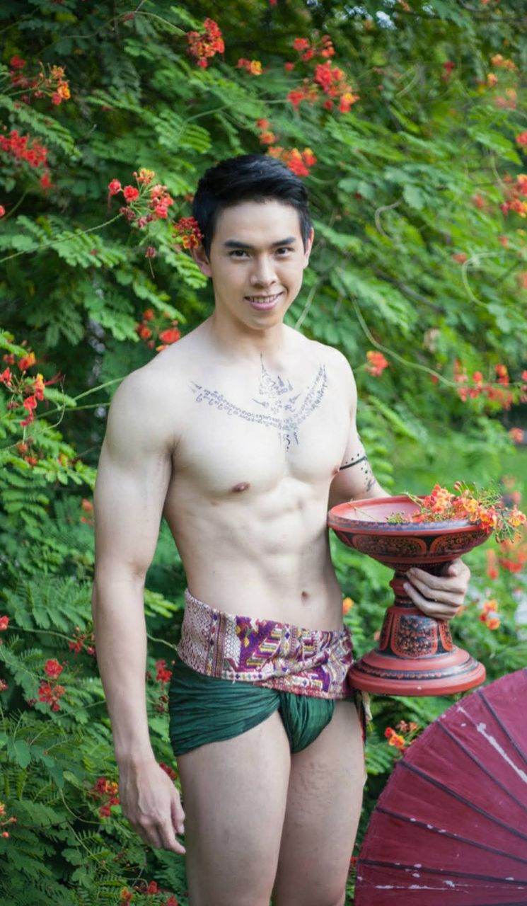 NOW COMING... ☆หนุ่มHOTช็อตเต็ม