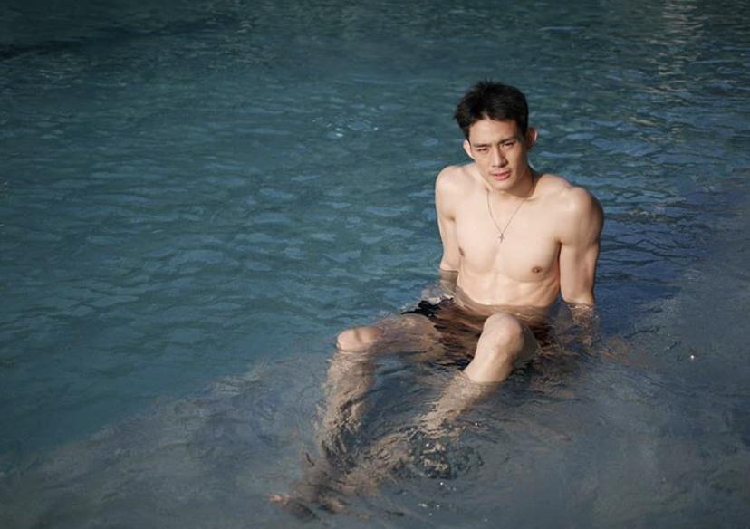 ผู้ชาย นมสวย {12}
