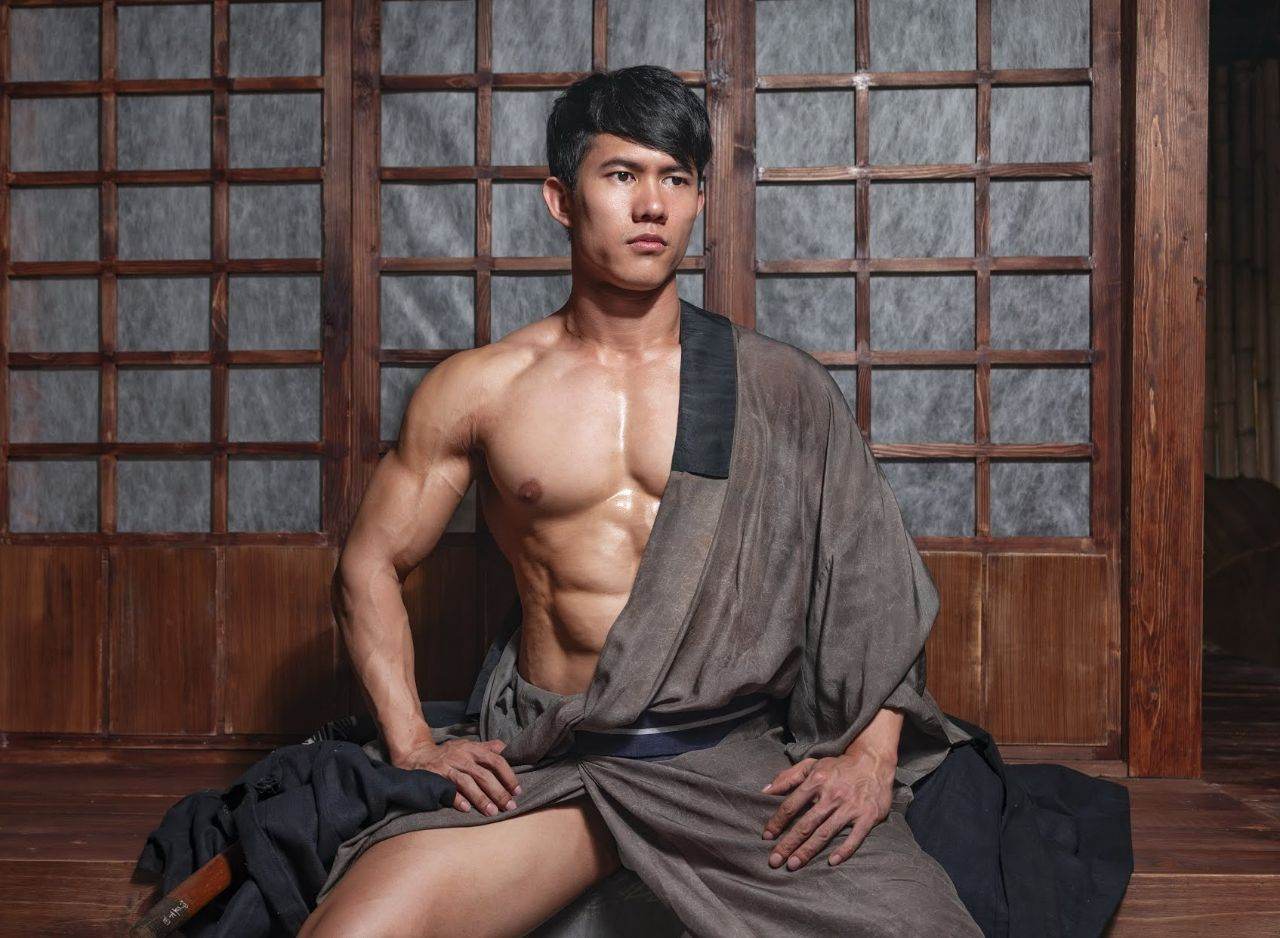 หนุ่มหล่อขึ้นปก 917.2